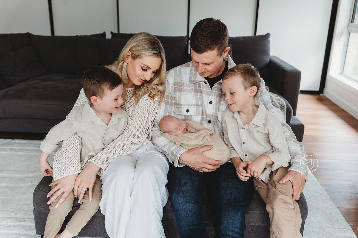 WELCOME TO THE WORLD